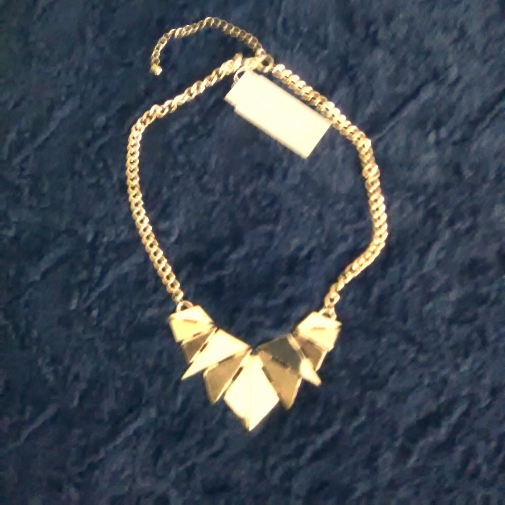 Geometric NecklaceLydell 18$